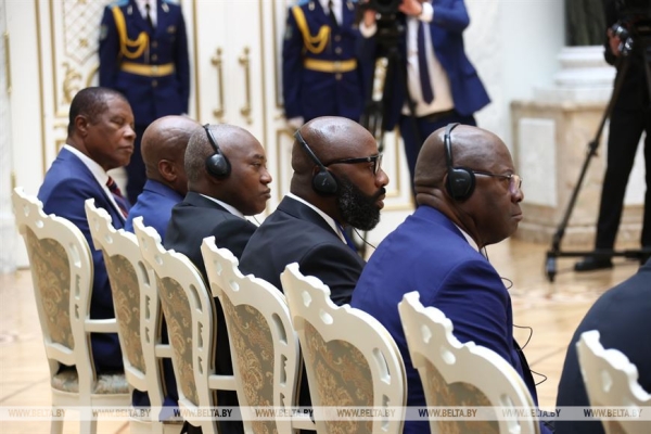 Лукашенко: Минск выступает за справедливый мир, и мы идем в Африку как друзья Лукашенко: Минск выступает за справедливый мир, и мы идем в Африку как друзья