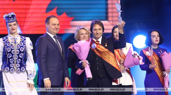 Головченко: сферу образования нужно выводить на новый уровень Головченко: сферу образования нужно выводить на новый уровень