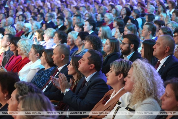 Головченко: сферу образования нужно выводить на новый уровень Головченко: сферу образования нужно выводить на новый уровень