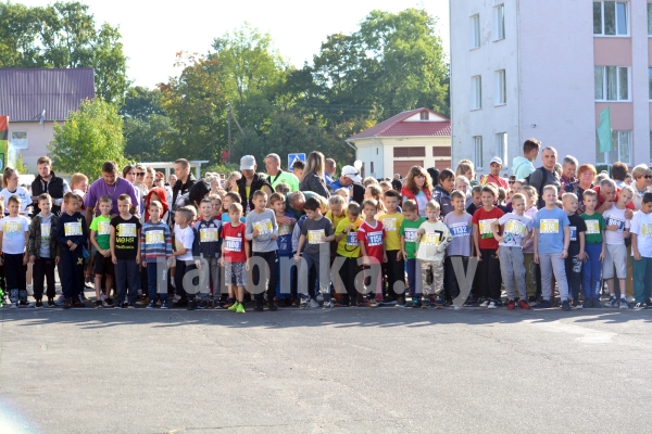 Юные спортсмены пробежали 500-ку! Фоторепортаж с «Языльской десятки» Юные спортсмены пробежали 500-ку! Фоторепортаж с «Языльской десятки»
