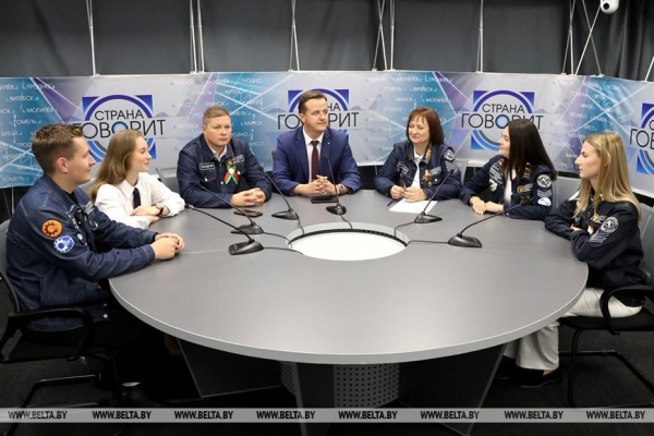 "Это хорошая подготовка кадров". Командир штаба студотрядов о трудоустройстве несовершеннолетних