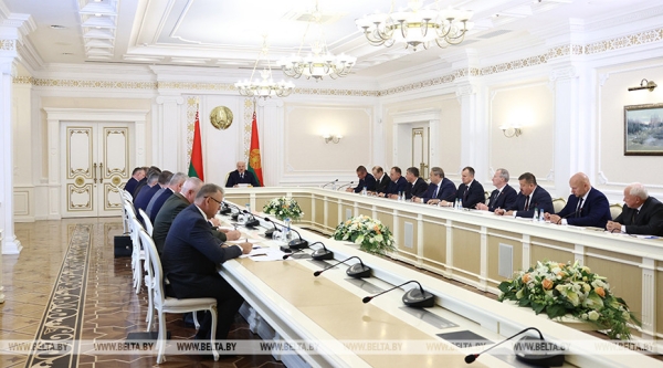 Рентабельность, дисциплина и новые технологии. Итоги совещания у Лукашенко по развитию свиноводства Рентабельность, дисциплина и новые технологии. Итоги совещания у Лукашенко по развитию свиноводства