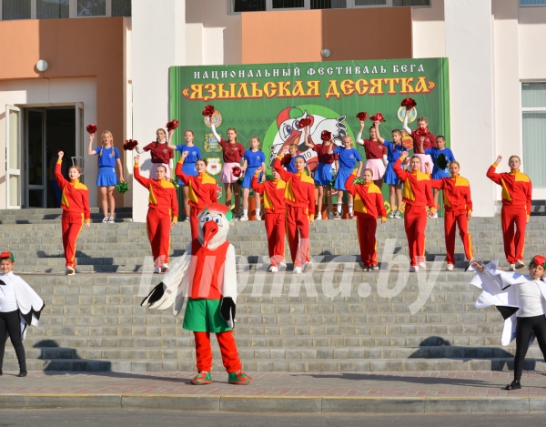 Яркое открытие фестиваля «Языльская десятка» — в нашем фоторепортаже! Яркое открытие фестиваля «Языльская десятка» — в нашем фоторепортаже!
