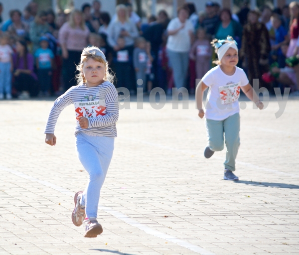 Самые милые забеги фестиваля «Языльская десятка» — старты малышей Самые милые забеги фестиваля «Языльская десятка» — старты малышей
