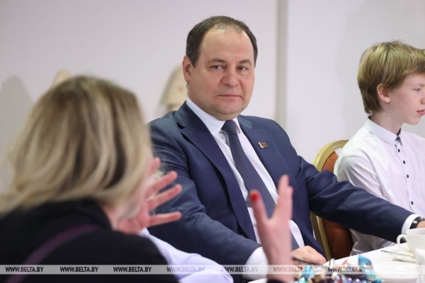 Главы правительств стран СНГ ознакомились с продукцией предприятий холдинга "Объединенные кондитеры" Главы правительств стран СНГ ознакомились с продукцией предприятий холдинга "Объединенные кондитеры"