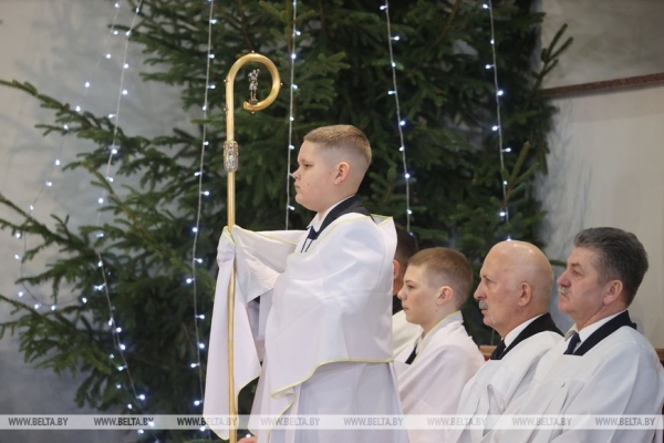 Лукашенко поздравил христиан Беларуси, празднующих Рождество Христово 25 декабря