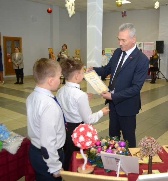 В Старых Дорогах стартовала акция «Наши дети»