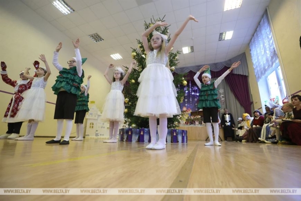 Сергеенко об акции "Наши дети": нельзя обойти вниманием и стороной ни одного ребенка Сергеенко об акции "Наши дети": нельзя обойти вниманием и стороной ни одного ребенка