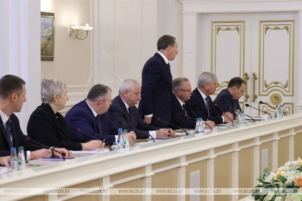 Лукашенко: с 1 января в Беларуси должна быть четкая, понятная система регулирования цен Лукашенко: с 1 января в Беларуси должна быть четкая, понятная система регулирования цен