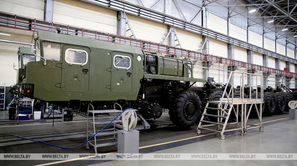 Опора "Полонезов" и база "Волатов". Почему МЗКТ - одно из любимых предприятий Лукашенко Опора "Полонезов" и база "Волатов". Почему МЗКТ - одно из любимых предприятий Лукашенко