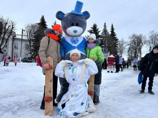 Зажигаем звезды: областной инклюзивный фестиваль творчества проходит в Дзержинске Зажигаем звезды: областной инклюзивный фестиваль творчества проходит в Дзержинске