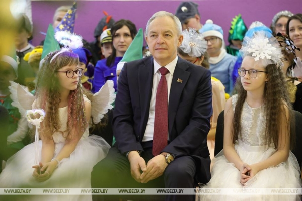 Сергеенко об акции "Наши дети": нельзя обойти вниманием и стороной ни одного ребенка Сергеенко об акции "Наши дети": нельзя обойти вниманием и стороной ни одного ребенка