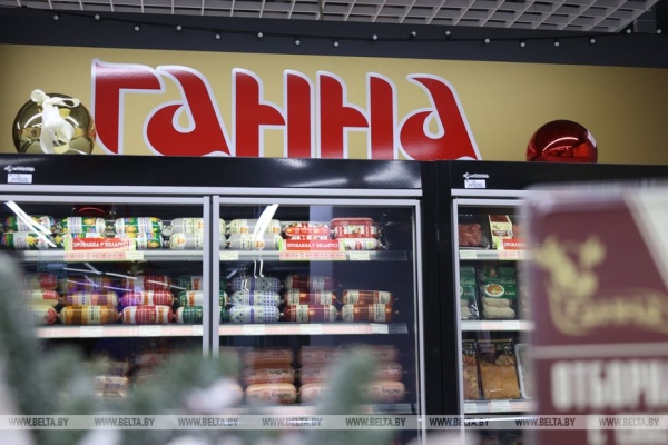 Вокруг Беларуси за пару часов. Как Лукашенко побывал во всех регионах страны, не выезжая из Минска