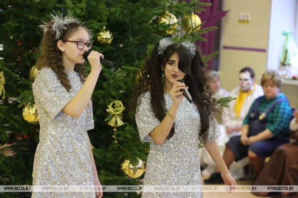 Сергеенко об акции "Наши дети": нельзя обойти вниманием и стороной ни одного ребенка Сергеенко об акции "Наши дети": нельзя обойти вниманием и стороной ни одного ребенка