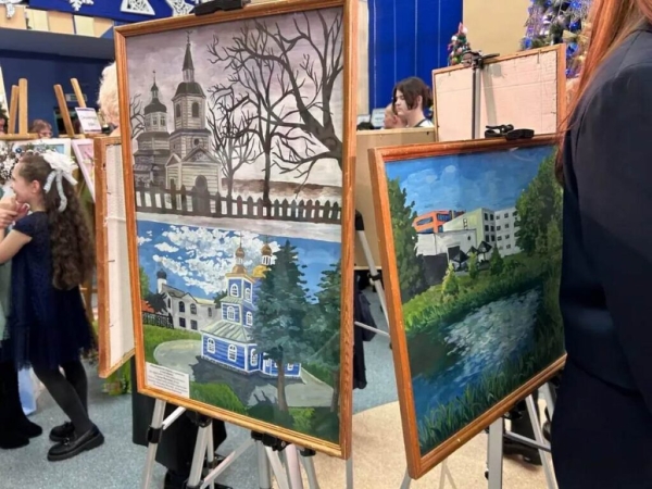 Зажигаем звезды: областной инклюзивный фестиваль творчества проходит в Дзержинске Зажигаем звезды: областной инклюзивный фестиваль творчества проходит в Дзержинске