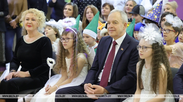 Сергеенко об акции "Наши дети": нельзя обойти вниманием и стороной ни одного ребенка Сергеенко об акции "Наши дети": нельзя обойти вниманием и стороной ни одного ребенка