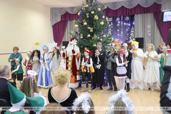 Сергеенко об акции "Наши дети": нельзя обойти вниманием и стороной ни одного ребенка Сергеенко об акции "Наши дети": нельзя обойти вниманием и стороной ни одного ребенка