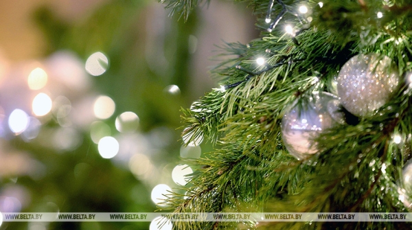 Сильный ветер и мокрый снег ждут нас в пятницу, субботу и воскресенье Сильный ветер и мокрый снег ждут нас в пятницу, субботу и воскресенье