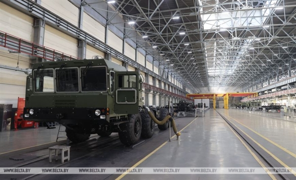 Опора "Полонезов" и база "Волатов". Почему МЗКТ - одно из любимых предприятий Лукашенко Опора "Полонезов" и база "Волатов". Почему МЗКТ - одно из любимых предприятий Лукашенко