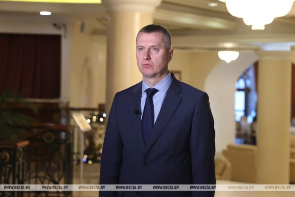 Лукашенко обсудил с Крутым работу в ЕАЭС и экспорт Лукашенко обсудил с Крутым работу в ЕАЭС и экспорт