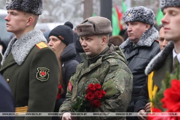 Место памяти и скорби. Обновленный мемориальный комплекс открыли после реконструкции в Озаричах Место памяти и скорби. Обновленный мемориальный комплекс открыли после реконструкции в Озаричах