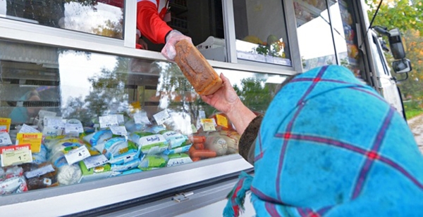 Жители деревни Новые Фаличи: «Автолавка Любанского райпо возит несвежий хлеб» Жители деревни Новые Фаличи: «Автолавка Любанского райпо возит несвежий хлеб»