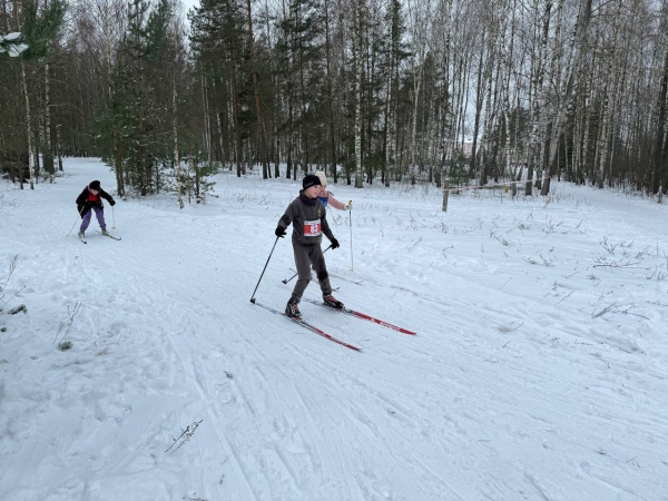 В Старых Дорогах прошли соревнования по биатлону «Снежный снайпер» В Старых Дорогах прошли соревнования по биатлону «Снежный снайпер»