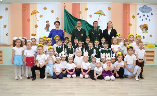 Детсадовцев приняли в юные лесоводы: в Старых Дорогах открылось дошкольное лесничество Детсадовцев приняли в юные лесоводы: в Старых Дорогах открылось дошкольное лесничество