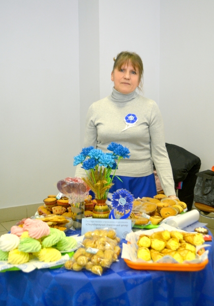 Благотворительная ярмарка районного женсовета прошла во Дворце культуры Благотворительная ярмарка районного женсовета прошла во Дворце культуры