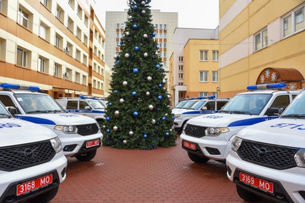 Автопарк Стародорожского РОВД пополнил новый УАЗ Патриот Автопарк Стародорожского РОВД пополнил новый УАЗ Патриот