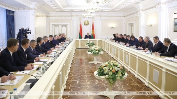 Подмосковные перспективы, мелиорация без показухи и стратегия в ценообразовании. Главные итоги недели Президента