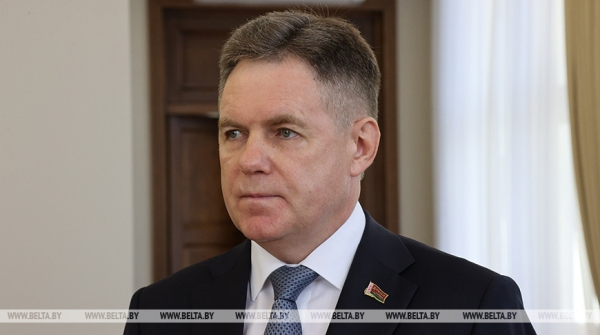 Материально-техническая база, питание, учебные программы. Петришенко о готовности школ к учебному году Материально-техническая база, питание, учебные программы. Петришенко о готовности школ к учебному году