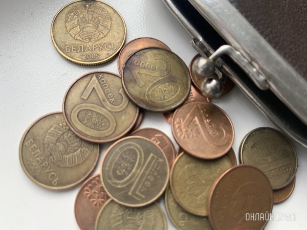 В Беларуси посчитали медианную зарплату – смотрим на цифры В Беларуси посчитали медианную зарплату – смотрим на цифры