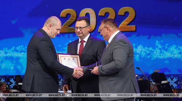 Петришенко: по работе медиков люди оценивают власть Петришенко: по работе медиков люди оценивают власть