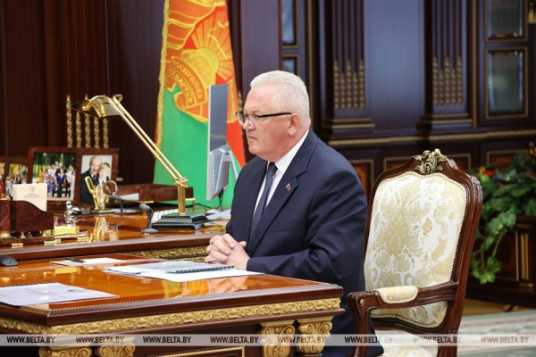 Лукашенко обсудил с главой ЦИК подготовку к электоральной кампании 2024 года