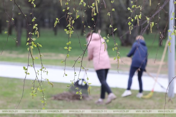 ФОТОРЕПОРТАЖ: Республиканский субботник прошел в Беларуси ФОТОРЕПОРТАЖ: Республиканский субботник прошел в Беларуси