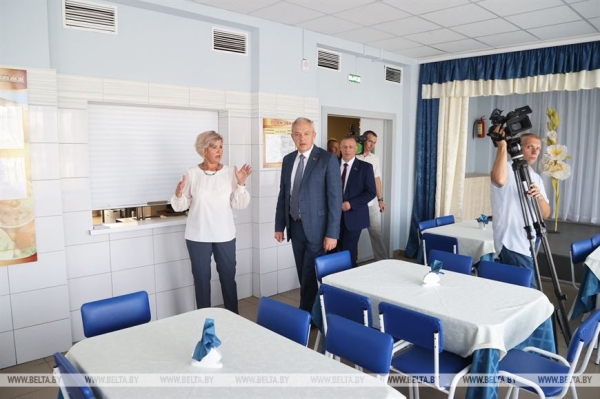 "Не только выявить недостатки, но и оперативно их устранить". Сергеенко о мониторинге школ "Не только выявить недостатки, но и оперативно их устранить". Сергеенко о мониторинге школ