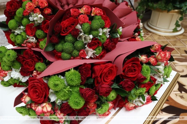 Лукашенко: чем больше личных достижений, тем сильнее наша Беларусь