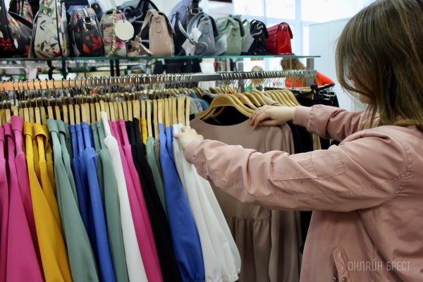 Вот что значит красивый шопинг! Большой фотообзор женской одежды «Mona Collection» в брестском ТЦ «Галерея Гранд» Вот что значит красивый шопинг! Большой фотообзор женской одежды «Mona Collection» в брестском ТЦ «Галерея Гранд»