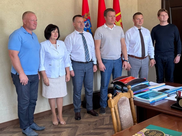 В Старые Дороги с визитом приехала делегация из Татарстана В Старые Дороги с визитом приехала делегация из Татарстана