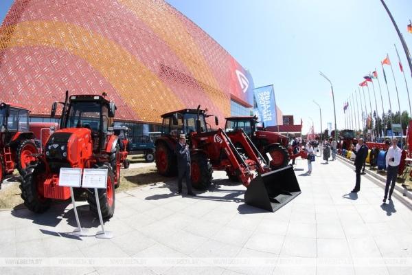 Новые разработки, выгодные контракты и активности. Чем запомнилась выставка "Белагро-2023" Новые разработки, выгодные контракты и активности. Чем запомнилась выставка "Белагро-2023"
