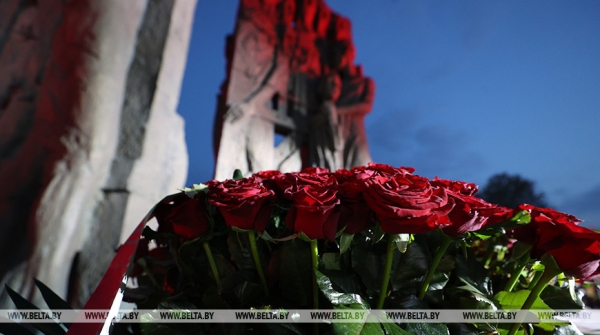 Отчет правительства, подготовка к выборам, выпускной и мятежный "Вагнер". Итоги неординарной недели Президента Отчет правительства, подготовка к выборам, выпускной и мятежный "Вагнер". Итоги неординарной недели Президента