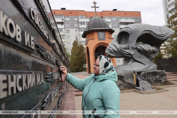 ФОТОРЕПОРТАЖ: Республиканский субботник прошел в Беларуси ФОТОРЕПОРТАЖ: Республиканский субботник прошел в Беларуси