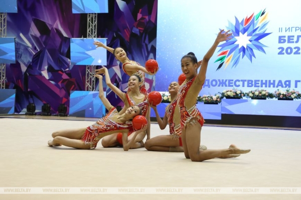 Белорусские грации выиграли групповые упражнения II Игр стран СНГ Белорусские грации выиграли групповые упражнения II Игр стран СНГ