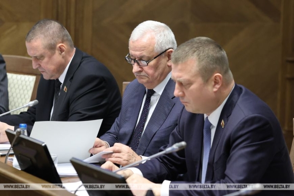 Головченко: отмечаются положительные тенденции в сфере здравоохранения, но проблемы еще есть