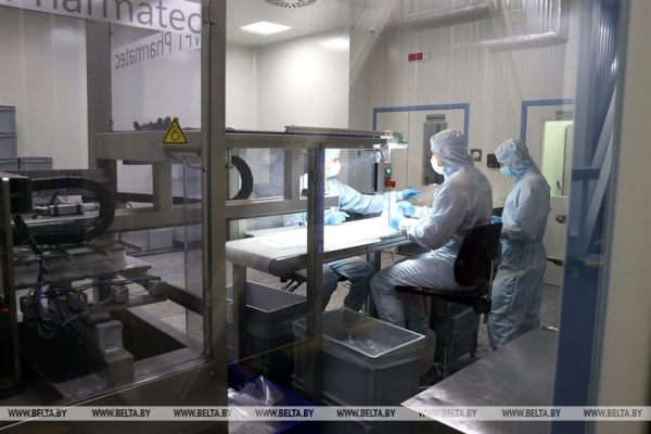 Головченко: ожидаем, что в этом году объем выпуска импортозамещающей продукции составит $29 млрд Головченко: ожидаем, что в этом году объем выпуска импортозамещающей продукции составит $29 млрд