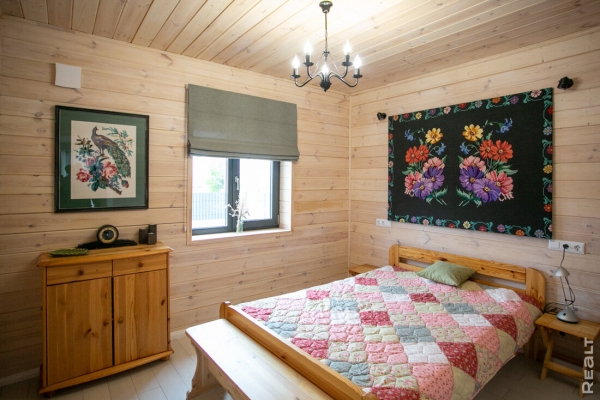 570 долларов за квадрат. Как выглядит и как устроен дом, построенный всего за 4 месяца 570 долларов за квадрат. Как выглядит и как устроен дом, построенный всего за 4 месяца