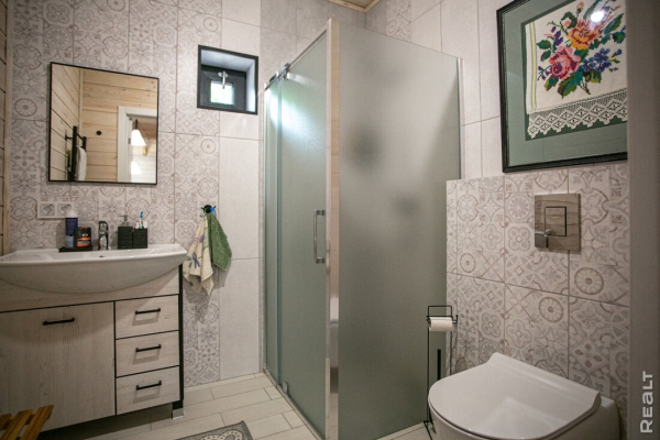 570 долларов за квадрат. Как выглядит и как устроен дом, построенный всего за 4 месяца 570 долларов за квадрат. Как выглядит и как устроен дом, построенный всего за 4 месяца