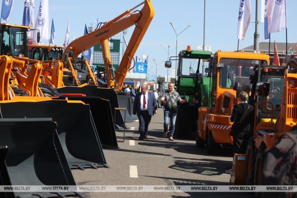 Новые разработки, выгодные контракты и активности. Чем запомнилась выставка "Белагро-2023" Новые разработки, выгодные контракты и активности. Чем запомнилась выставка "Белагро-2023"