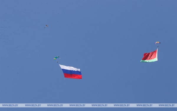 Сергеенко о "Купалье" в Александрии: это праздник белорусско-российской дружбы Сергеенко о "Купалье" в Александрии: это праздник белорусско-российской дружбы